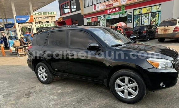 Acheter Occasion Voiture Toyota RAV4 Noir à Douala, Littoral Cameroon Acheter Occasion Voiture Toyota RAV4 Noir à Douala, Littoral Cameroon