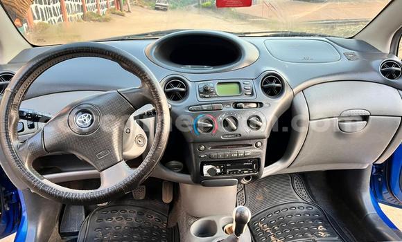 Sayi Na hannu Toyota Yaris Blue Mota in Yaounde a Babban Kamaru Sayi Na hannu Toyota Yaris Blue Mota in Yaounde a Babban Kamaru