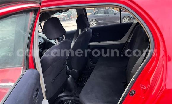 Sayi Na hannu Toyota Yaris Red Mota in Yaounde a Babban Kamaru Sayi Na hannu Toyota Yaris Red Mota in Yaounde a Babban Kamaru