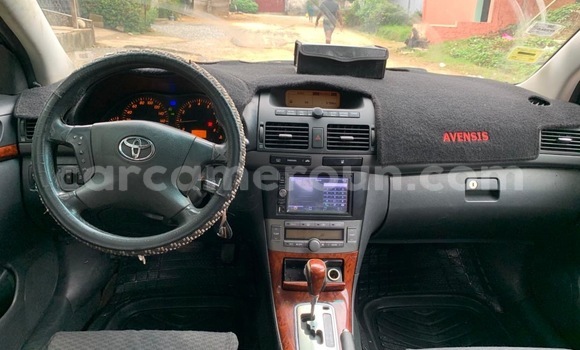 Acheter Occasion Voiture Toyota Avensis Beige à Douala, Littoral Cameroon Acheter Occasion Voiture Toyota Avensis Beige à Douala, Littoral Cameroon