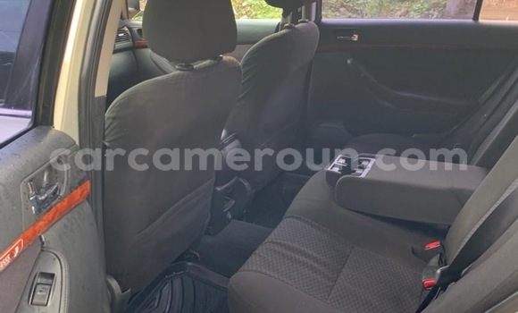 Acheter Occasion Voiture Toyota Avensis Beige à Douala, Littoral Cameroon Acheter Occasion Voiture Toyota Avensis Beige à Douala, Littoral Cameroon