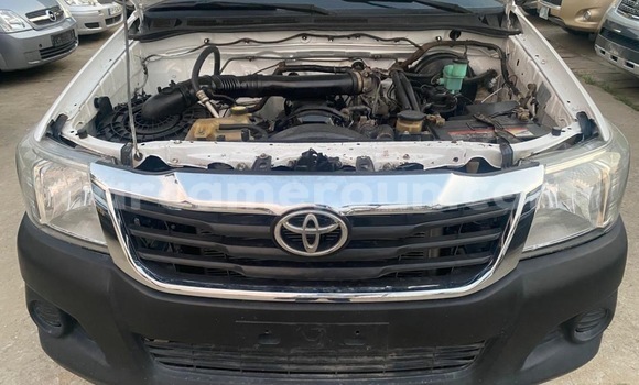 Buy Used Toyota Hilux White Car in Douala in Littoral Cameroon Buy Used Toyota Hilux White Car in Douala in Littoral Cameroon