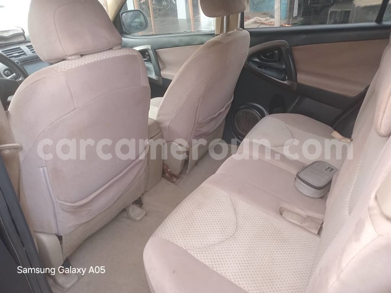Big with watermark toyota rav4 littoral cameroon douala 17631