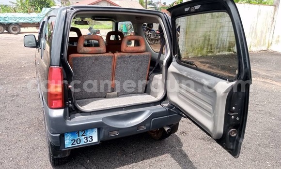 Acheter Neuf Voiture Suzuki Jimny Noir à Douala, Littoral Cameroon Acheter Neuf Voiture Suzuki Jimny Noir à Douala, Littoral Cameroon