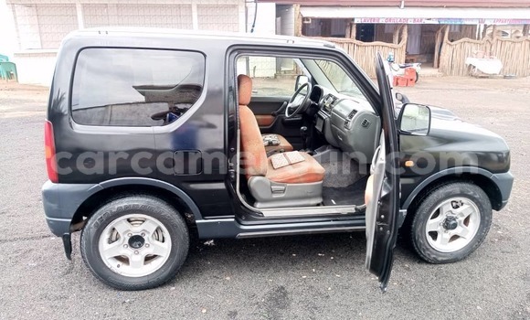 Acheter Neuf Voiture Suzuki Jimny Noir à Douala, Littoral Cameroon Acheter Neuf Voiture Suzuki Jimny Noir à Douala, Littoral Cameroon
