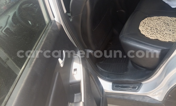 Acheter Occasion Voiture Kia Sportage Gris à Douala, Littoral Cameroon Acheter Occasion Voiture Kia Sportage Gris à Douala, Littoral Cameroon