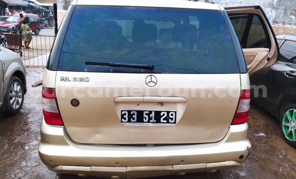 Acheter Occasion Voiture Mercedes‒Benz ML–Class Autre à Douala, Littoral Cameroon Acheter Occasion Voiture Mercedes‒Benz ML–Class Autre à Douala, Littoral Cameroon