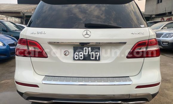 Acheter Import Voiture Mercedes‒Benz ML–Class Blanc à Douala, Littoral Cameroon Acheter Import Voiture Mercedes‒Benz ML–Class Blanc à Douala, Littoral Cameroon