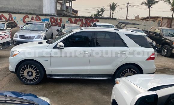 Acheter Import Voiture Mercedes‒Benz ML–Class Blanc à Douala, Littoral Cameroon Acheter Import Voiture Mercedes‒Benz ML–Class Blanc à Douala, Littoral Cameroon