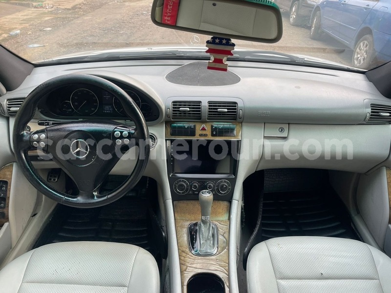 Big with watermark mercedes benz 230 littoral cameroon douala 17656