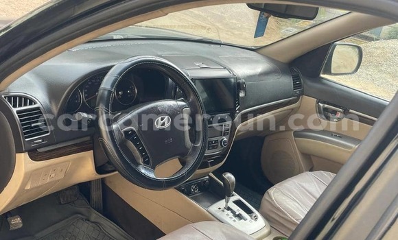 Acheter Occasion Voiture Hyundai Santa Fe Noir à Douala, Littoral Cameroon Acheter Occasion Voiture Hyundai Santa Fe Noir à Douala, Littoral Cameroon