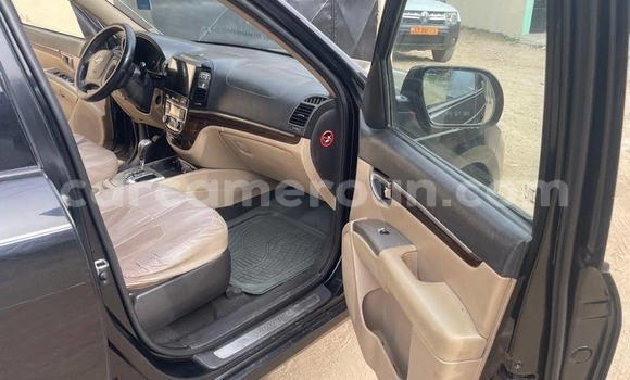 Acheter Occasion Voiture Hyundai Santa Fe Noir à Douala, Littoral Cameroon Acheter Occasion Voiture Hyundai Santa Fe Noir à Douala, Littoral Cameroon