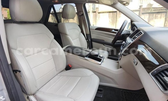 Buy Used Mercedes‒Benz ML–Class Silver Car in Yaounde in Central Cameroon Buy Used Mercedes‒Benz ML–Class Silver Car in Yaounde in Central Cameroon