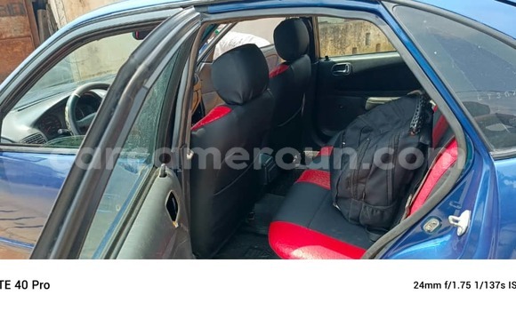 Acheter Occasion Voiture Toyota Corolla Bleu à Douala, Littoral Cameroon Acheter Occasion Voiture Toyota Corolla Bleu à Douala, Littoral Cameroon