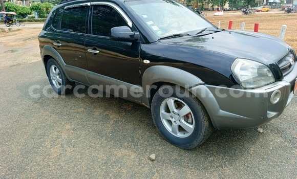 Sayi Na hannu Hyundai Tucson Black Mota in Douala a Ƙasar Kamaru Sayi Na hannu Hyundai Tucson Black Mota in Douala a Ƙasar Kamaru