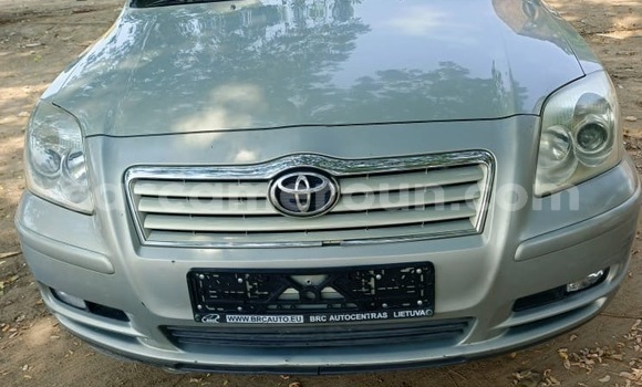 Acheter Occasion Voiture Toyota Avensis Beige à Douala, Littoral Cameroon Acheter Occasion Voiture Toyota Avensis Beige à Douala, Littoral Cameroon