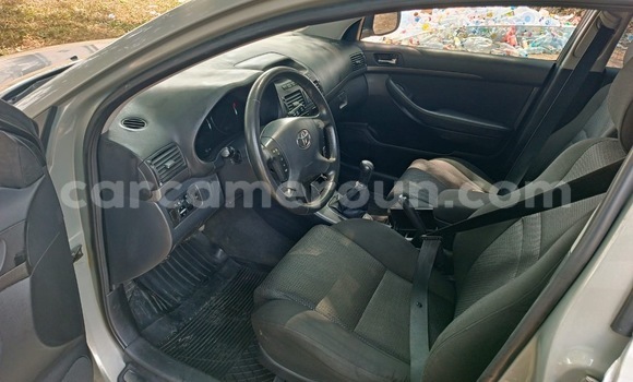 Buy Used Toyota Avensis Beige Car in Douala in Littoral Cameroon Buy Used Toyota Avensis Beige Car in Douala in Littoral Cameroon