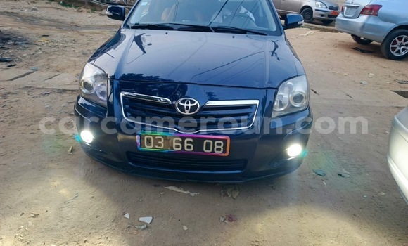 Buy Used Toyota Avensis Black Car in Douala in Littoral Cameroon
