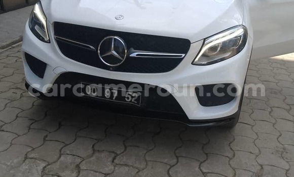 Sayi Na hannu Mercedes‒Benz GLE Coupe White Mota in Douala a Ƙasar Kamaru