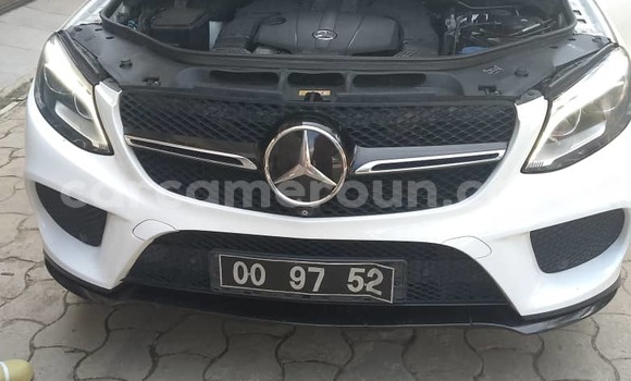 Sayi Na hannu Mercedes‒Benz GLE Coupe White Mota in Douala a Ƙasar Kamaru Sayi Na hannu Mercedes‒Benz GLE Coupe White Mota in Douala a Ƙasar Kamaru
