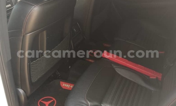 Sayi Na hannu Mercedes‒Benz GLE Coupe White Mota in Douala a Ƙasar Kamaru Sayi Na hannu Mercedes‒Benz GLE Coupe White Mota in Douala a Ƙasar Kamaru