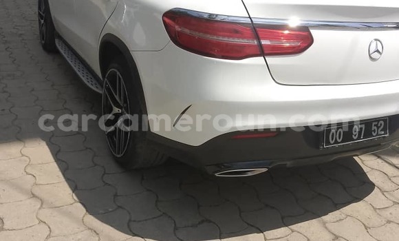 Sayi Na hannu Mercedes‒Benz GLE Coupe White Mota in Douala a Ƙasar Kamaru Sayi Na hannu Mercedes‒Benz GLE Coupe White Mota in Douala a Ƙasar Kamaru