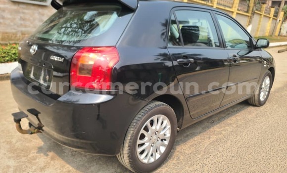 Sayi Na hannu Toyota Corolla Black Mota in Douala a Ƙasar Kamaru Sayi Na hannu Toyota Corolla Black Mota in Douala a Ƙasar Kamaru