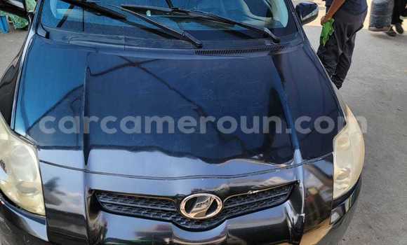 Buy Used Toyota Auris Black Car in Douala in Littoral Cameroon