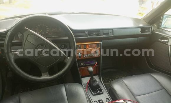 Acheter Occasion Voiture Mercedes-Benz C180 coupe Noir à Douala, Littoral Cameroon Acheter Occasion Voiture Mercedes-Benz C180 coupe Noir à Douala, Littoral Cameroon