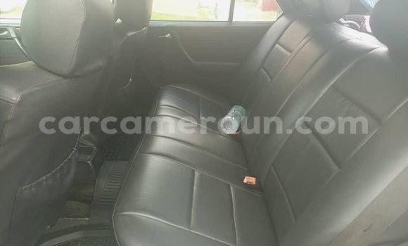 Acheter Occasion Voiture Mercedes-Benz C180 coupe Noir à Douala, Littoral Cameroon Acheter Occasion Voiture Mercedes-Benz C180 coupe Noir à Douala, Littoral Cameroon