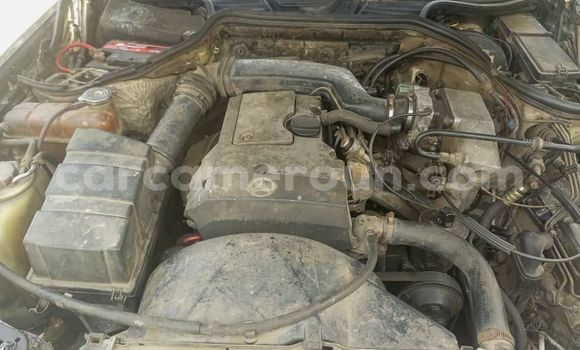 Acheter Occasion Voiture Mercedes-Benz C180 coupe Noir à Douala, Littoral Cameroon Acheter Occasion Voiture Mercedes-Benz C180 coupe Noir à Douala, Littoral Cameroon