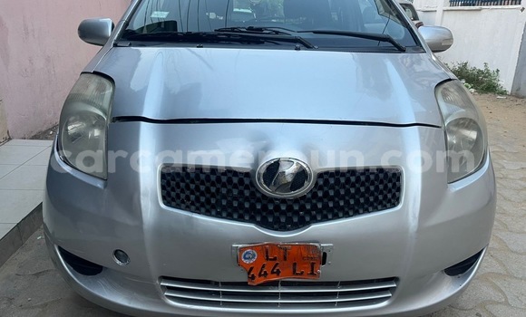 Acheter Occasion Voiture Toyota Vitz Gris à Douala, Littoral Cameroon Acheter Occasion Voiture Toyota Vitz Gris à Douala, Littoral Cameroon