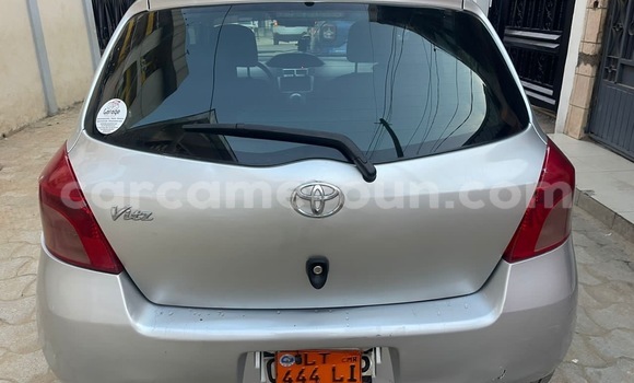 Acheter Occasion Voiture Toyota Vitz Gris à Douala, Littoral Cameroon Acheter Occasion Voiture Toyota Vitz Gris à Douala, Littoral Cameroon