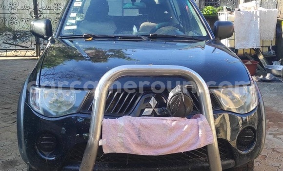 Acheter Occasion Voiture Mitsubishi L200 Noir à Douala, Littoral Cameroon