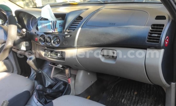 Buy Used Mitsubishi L200 Black Car in Douala in Littoral Cameroon Buy Used Mitsubishi L200 Black Car in Douala in Littoral Cameroon