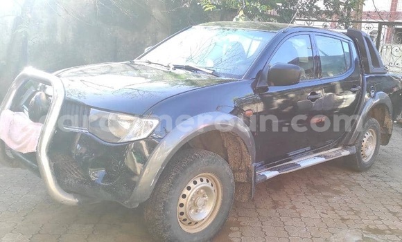 Buy Used Mitsubishi L200 Black Car in Douala in Littoral Cameroon Buy Used Mitsubishi L200 Black Car in Douala in Littoral Cameroon
