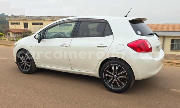 Buy Used Toyota Auris White Car in Yaounde in Central Cameroon Buy Used Toyota Auris White Car in Yaounde in Central Cameroon