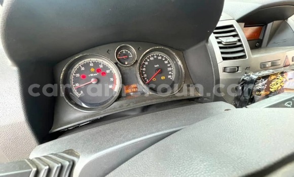 Buy Used Opel Zafira Silver Car in Douala in Littoral Cameroon Buy Used Opel Zafira Silver Car in Douala in Littoral Cameroon