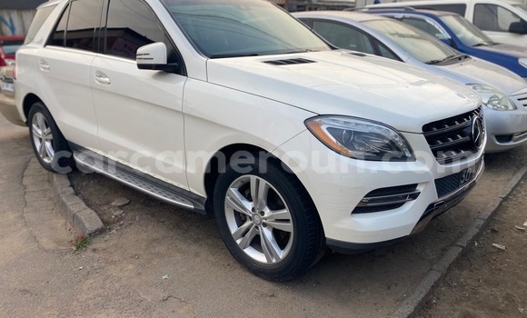 Acheter Neuf Voiture Mercedes‒Benz ML–Class Blanc à Douala, Littoral Cameroon Acheter Neuf Voiture Mercedes‒Benz ML–Class Blanc à Douala, Littoral Cameroon