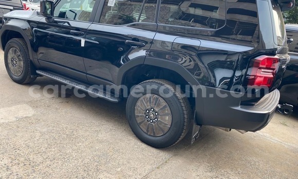Sayi Sabo Toyota Land Cruiser Prado Sauran Mota in Douala a Ƙasar Kamaru Sayi Sabo Toyota Land Cruiser Prado Sauran Mota in Douala a Ƙasar Kamaru
