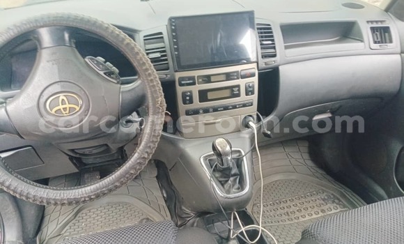 Buy Used Toyota Corolla Verso Brown Car in Douala in Littoral Cameroon Buy Used Toyota Corolla Verso Brown Car in Douala in Littoral Cameroon