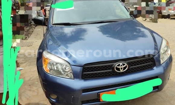 Buy Used Toyota RAV4 Blue Car in Douala in Littoral Cameroon