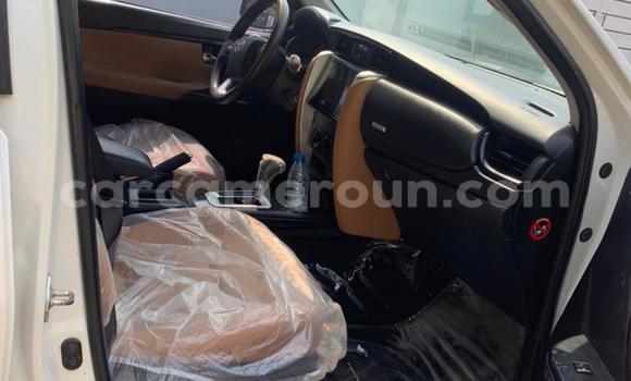 Acheter Occasion Voiture Toyota Fortuner Blanc à Douala, Littoral Cameroon Acheter Occasion Voiture Toyota Fortuner Blanc à Douala, Littoral Cameroon