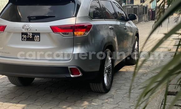 Acheter Occasion Voiture Toyota Highlander Autre à Douala, Littoral Cameroon Acheter Occasion Voiture Toyota Highlander Autre à Douala, Littoral Cameroon