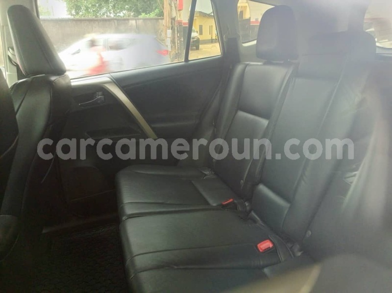 Big with watermark toyota rav4 littoral cameroon douala 17755