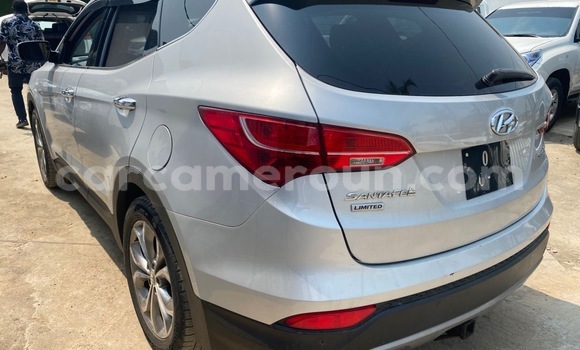 Buy Import Hyundai Santa Fe Silver Car in Douala in Littoral Cameroon Buy Import Hyundai Santa Fe Silver Car in Douala in Littoral Cameroon
