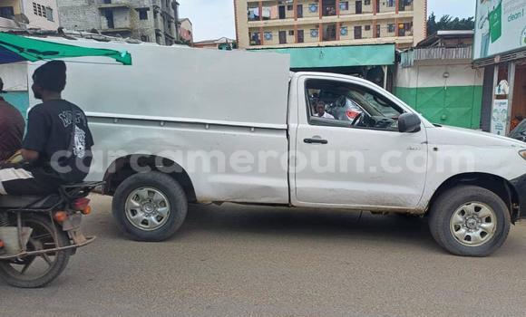 Buy Used Toyota Pickup Silver Car in Yaounde in Central Cameroon