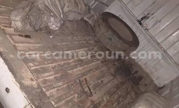 Buy Used Toyota Pickup Silver Car in Yaounde in Central Cameroon Buy Used Toyota Pickup Silver Car in Yaounde in Central Cameroon