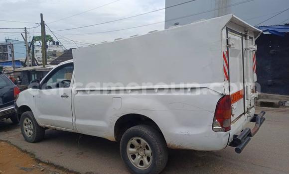Buy Used Toyota Pickup Silver Car in Yaounde in Central Cameroon Buy Used Toyota Pickup Silver Car in Yaounde in Central Cameroon