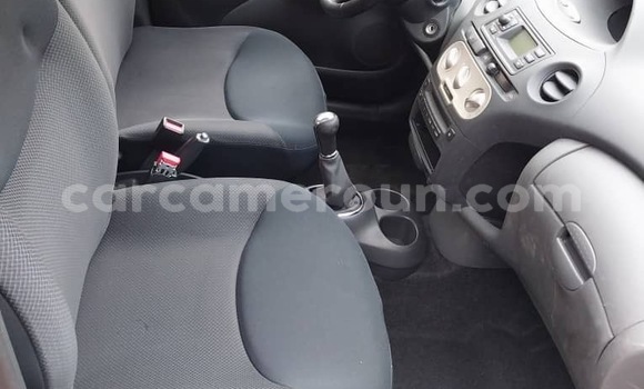 Acheter Occasion Voiture Toyota Yaris Rouge à Douala, Littoral Cameroon Acheter Occasion Voiture Toyota Yaris Rouge à Douala, Littoral Cameroon